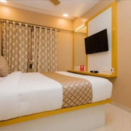 Hotel Comfort- Andheri West 뭄바이 외부 사진
